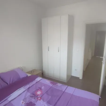 Hela Lux Modrica